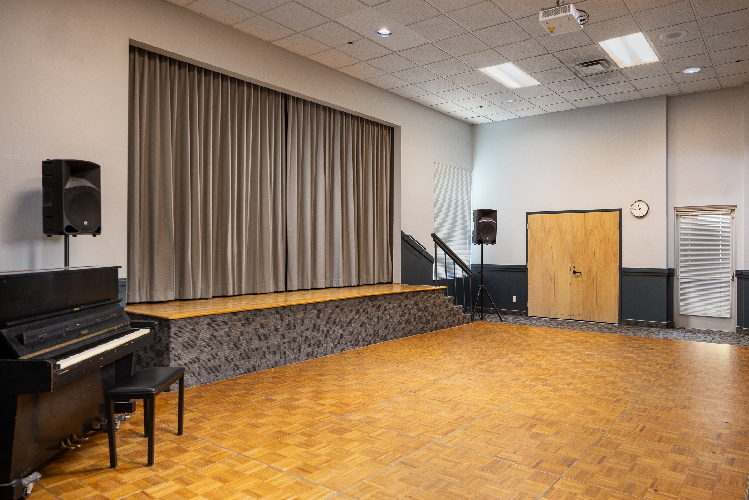 Mizell Center-8 Ross Room